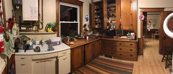 42 Central St, Newport, VT 05855